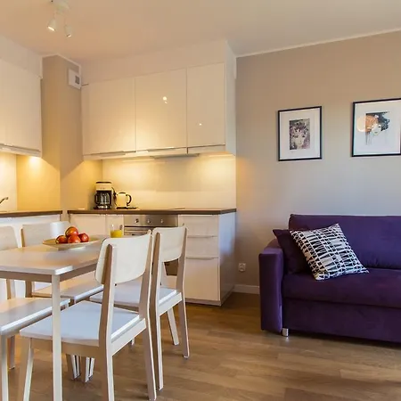 Apartment Holidays Chmielna *