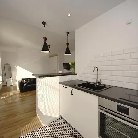 Apartment Holidays Chmielna *