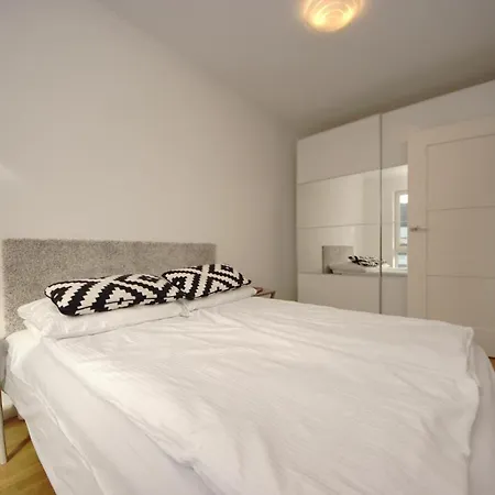 Holidays Chmielna * Gdańsk