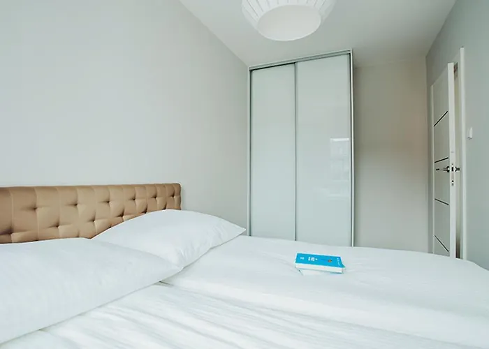 Holidays Chmielna 아파트 *