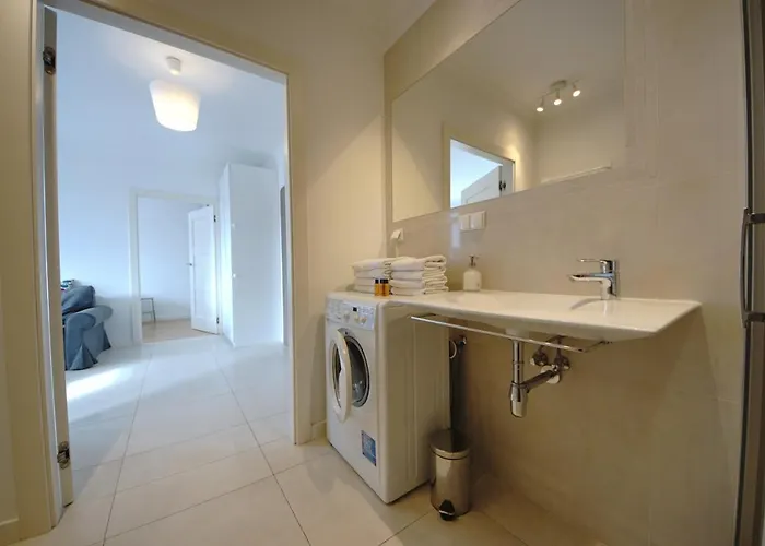 Holidays Chmielna 아파트 *