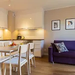 Apartment Holidays Chmielna *