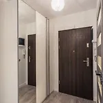 Holidays Chmielna Apartment *